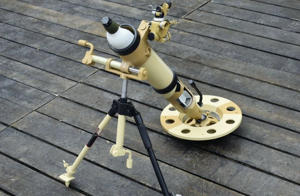 Νέους αθόρυβους όλμους των 82mm παρέλαβε η Ρωσία (βίντεο)